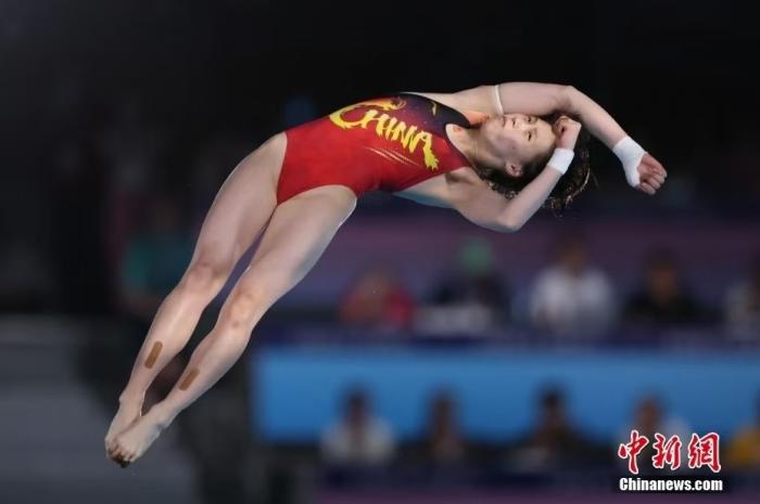 冠军只有一个，但水花有两朵：陈芋汐与全红婵