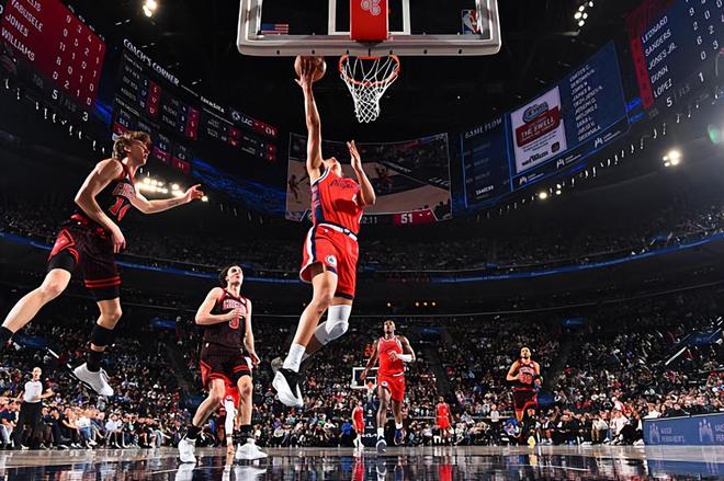 快船力克公牛迎四连胜 桑德斯首秀惊艳获赞誉