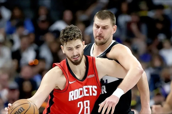 火箭全明星中锋申京表现低迷引争议