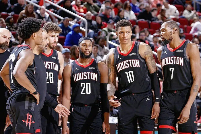 火箭全明星中锋申京表现低迷引争议