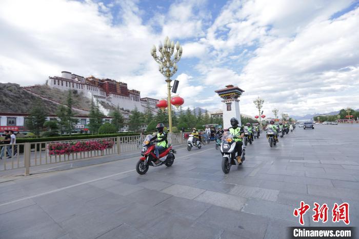 西藏山南段极地G219集结赛启动 体育与旅游深度融