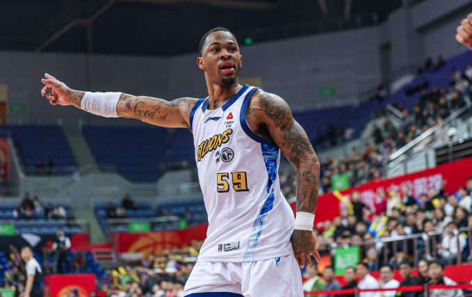 CBA外援注册名单更新 深圳引入火箭旧将广厦重签