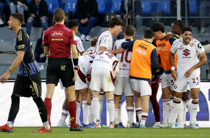 都灵绝杀比萨 国米逆转罗马 意甲第31轮战报